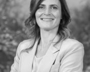 Ángeles Fernández Cadenas Fisioterapeuta